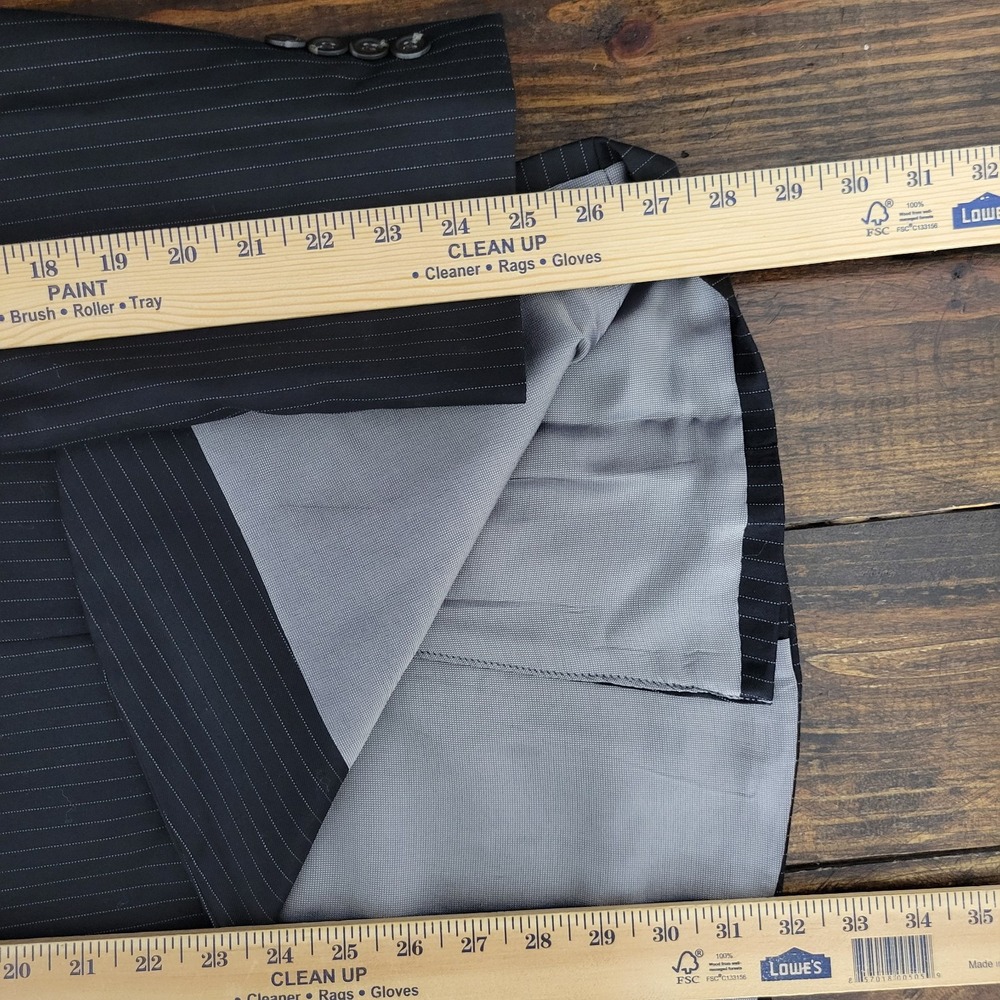 Ralph Lauren Men's Sport Coat Blazer Two Button Black Pin Striped Wool Size 44R - Picture 5 of 14